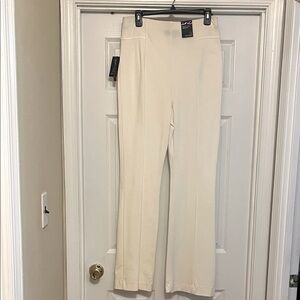 Chic Cream Trousers
Brand: INC Bootleg 
Color. Cream
Size: Large